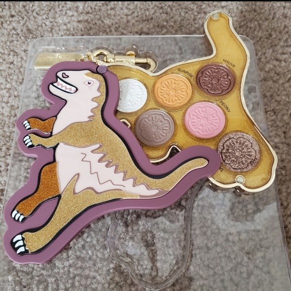 Coach x Sephora rexy eyeshadow palette - Picture 9 of 10